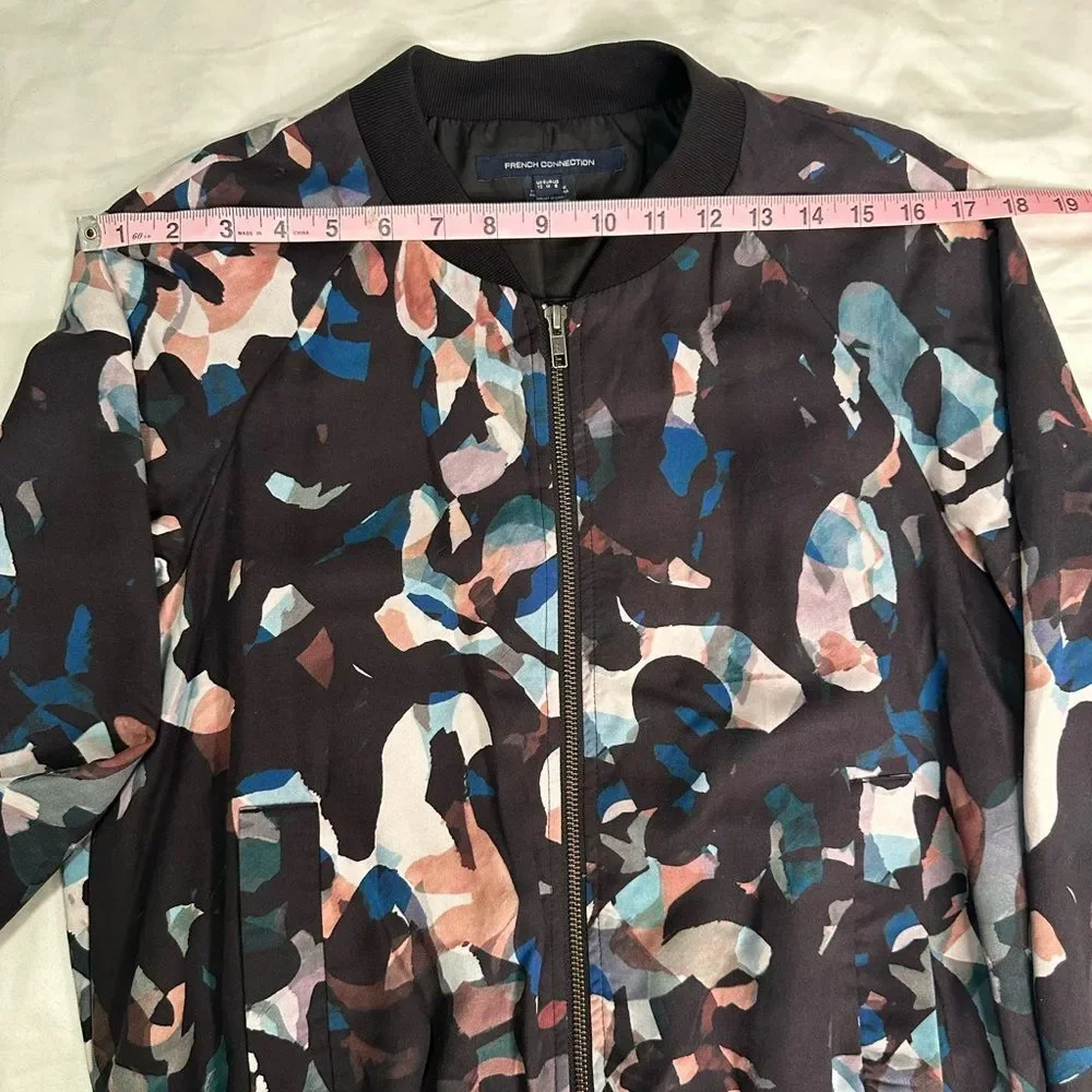 FRENCH CONNECTION Abstract Print Bomber Jacket US 8 Lightweight Lyocell Chic EUC - Picture 8 of 12